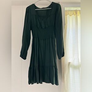 Elegant Green Women's Dress